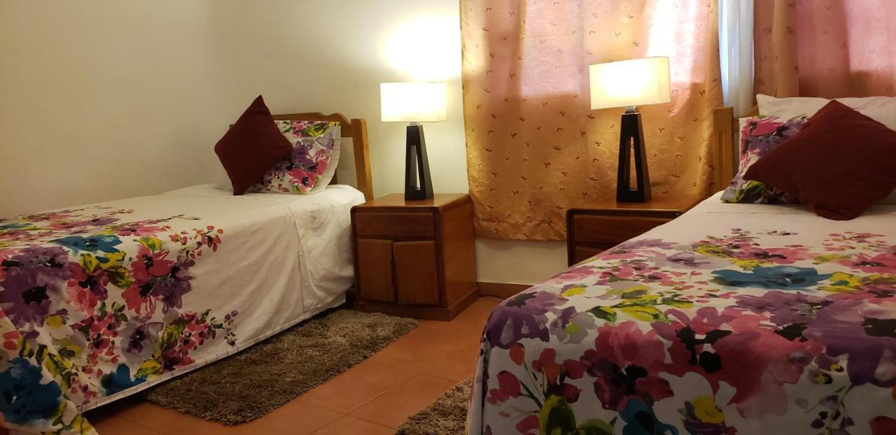 Hotel Ollanta Ика Экстерьер фото